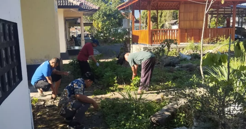 UPT PJP Regional III Ngadirejo Melaksanakan Kerja Bakti Bersih Lingkungan (Korve)