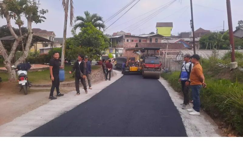 REHABILITASI JALAN / PENANGANAN LONG SEGMENT DAK NGADIREJO–BANTIR (2)